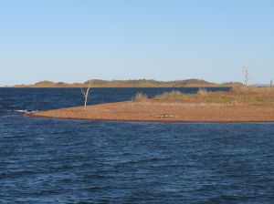 Lake Argyle with Crocodile